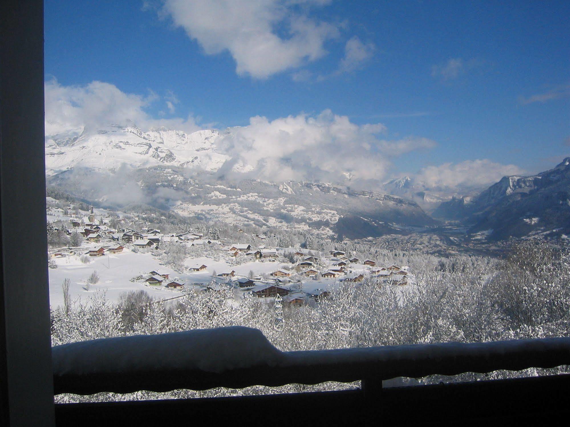 Les Aravis - Combloux Hotell Eksteriør bilde